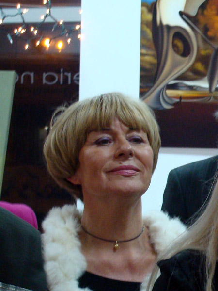 właścicielka Galerii Na piętrze.jpg